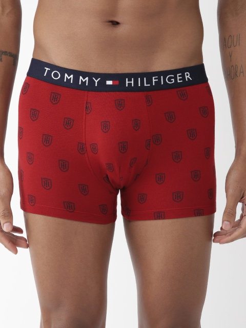 

Tommy Hilfiger Men Red & Navy Blue Printed Trunks A9AB4134