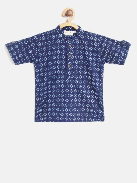 

BownBee Boys Blue Printed Straight Kurta