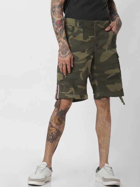 

Jack & Jones Men Olive Green Camouflage Printed Regular Fit Cargo Shorts