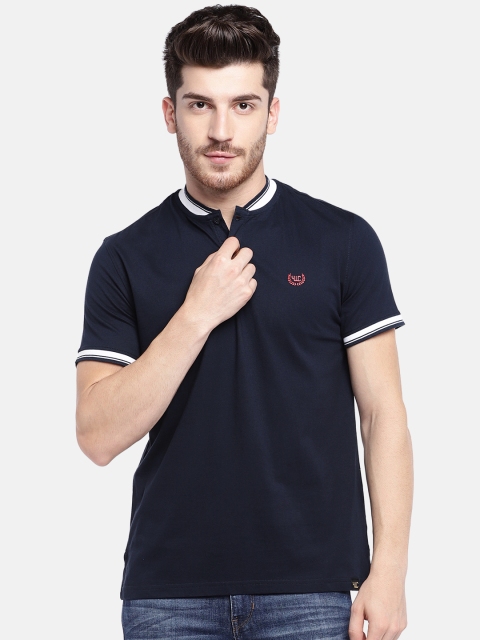 

YWC Men Navy Blue Solid Henley Neck T-shirt