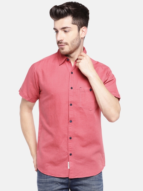 

YWC Men Coral Pink Regular Fit Solid Casual Shirt