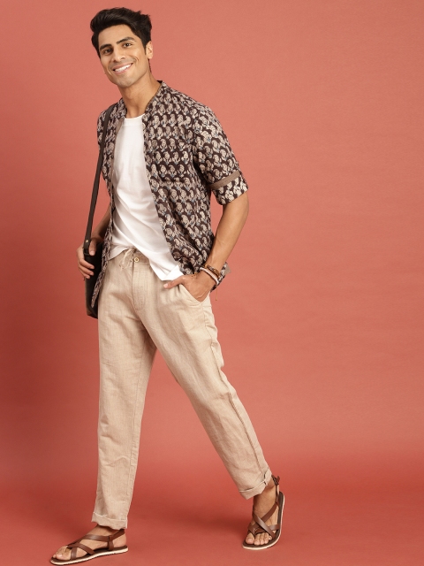 

Taavi Men Coffee Brown Kalamkari Block Printed Regular Fit Sustainable Shirt with Roll-Up Sleeves
