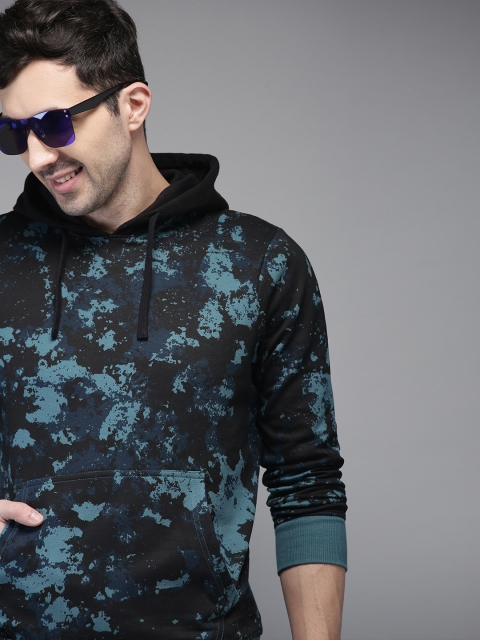 

HERE&NOW Men Black & Teal Blue Printed Hooded Sweatshirt