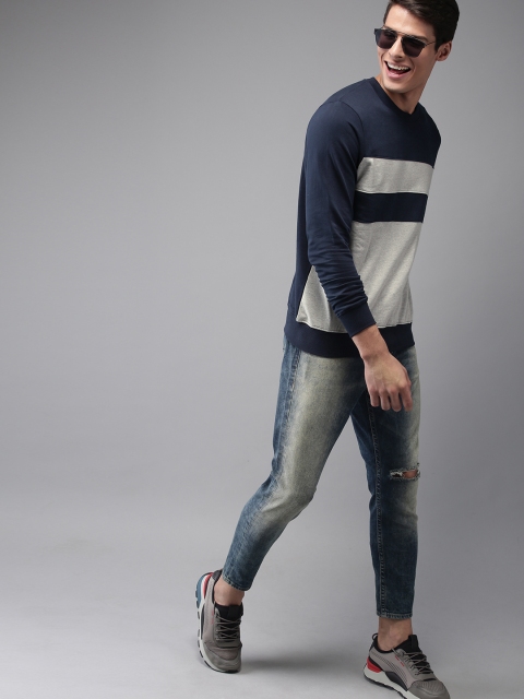 

HERE&NOW Men Navy Blue & Grey Melange Colourblocked Pullover Sweatshirt