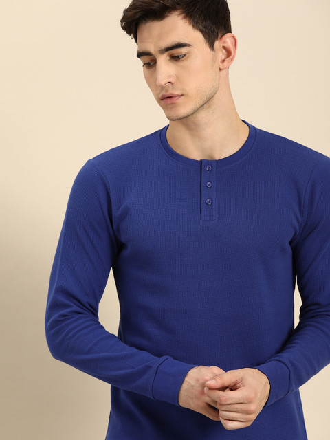

ether Men Blue Self Design Sweatshirt