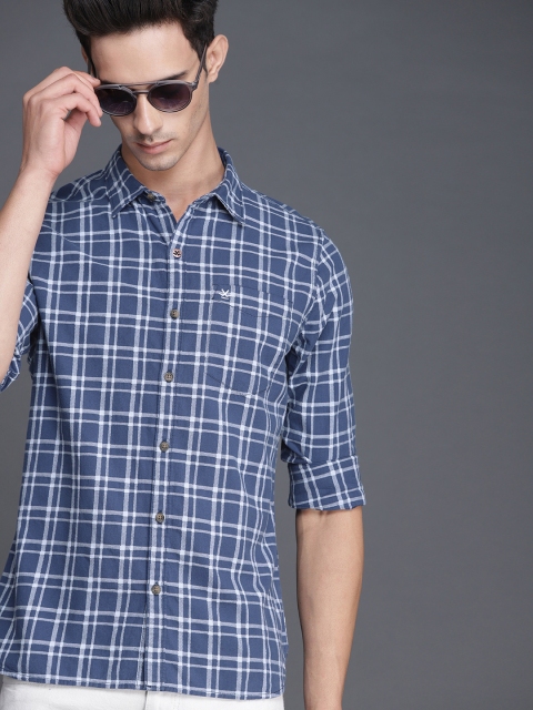 

WROGN Men Blue Checked Casual Shirt