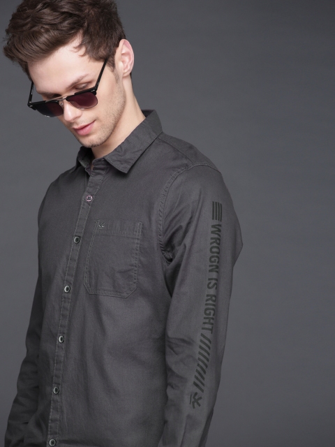 

WROGN Men Grey Slim Fit Solid Casual Shirt