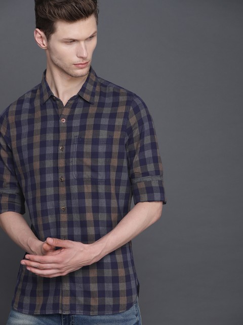 

WROGN Men Navy Blue Slim Fit Checked Casual Shirt