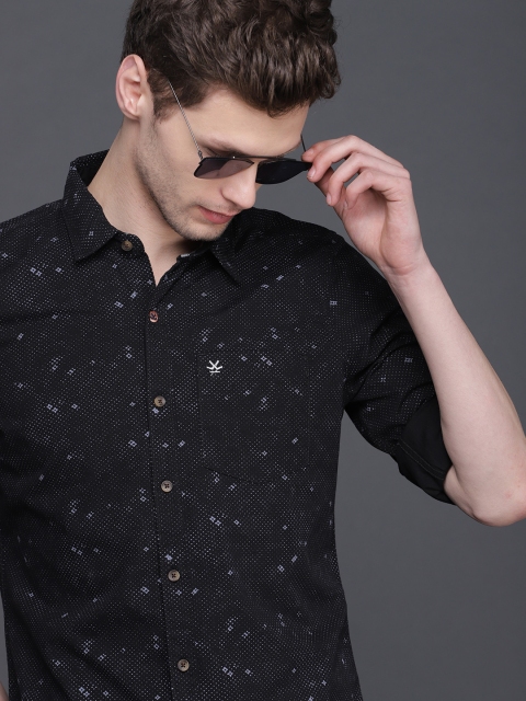 

WROGN Men Black Slim Fit Printed Casual Shirt