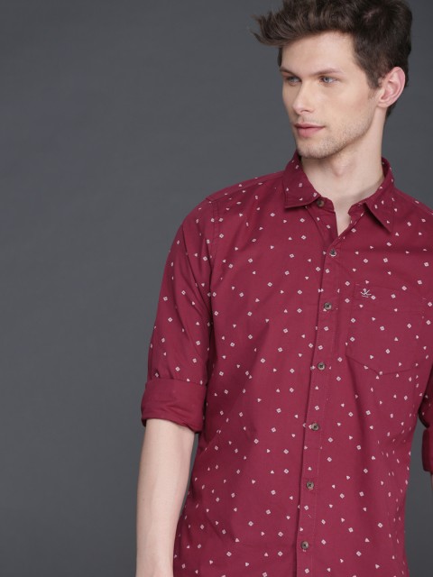 

WROGN Men Maroon & White Slim Fit Printed Casual Shirt