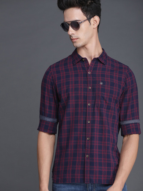 

WROGN Men Maroon & Navy Blue Slim Fit Checked Casual Shirt