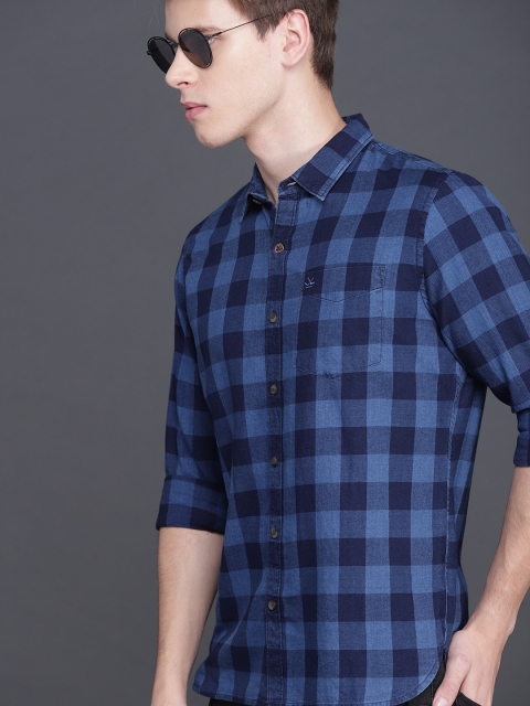 

WROGN Men Navy Blue Slim Fit Checked Casual Shirt