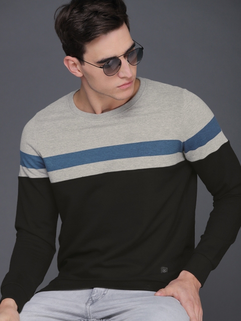 

WROGN Men Black & Grey Melange Slim Fit Colourblocked Sweatshirt