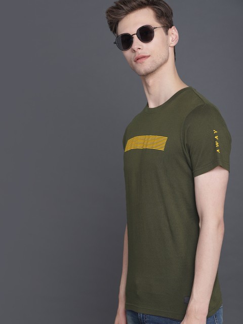 

WROGN Men Olive Green Slim Fit Solid Round Neck T-shirt
