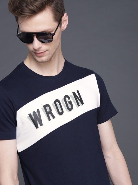 

WROGN Men Navy Blue & White Printed Slim Fit Round Neck T-shirt