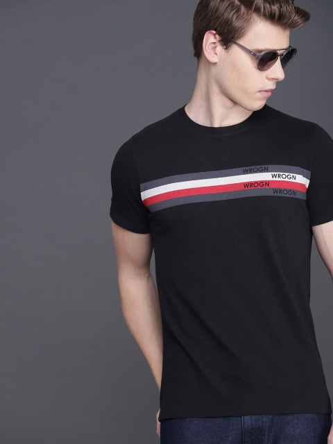 

WROGN Men Black Striped Slim Fit Round Neck T-shirt