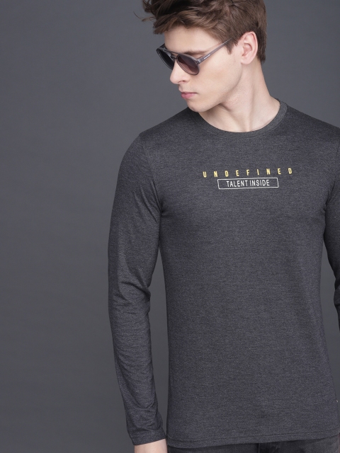

WROGN Men Charcoal Grey Printed Slim Fit Round Neck T-shirt