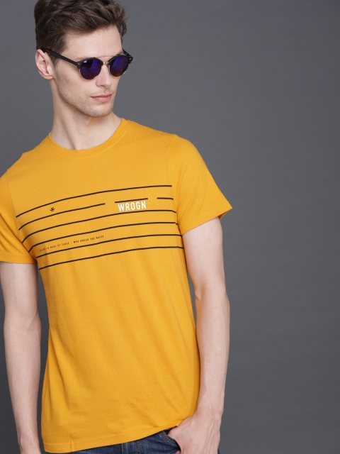 

WROGN Men Yellow & Black Striped Round Neck T-shirt