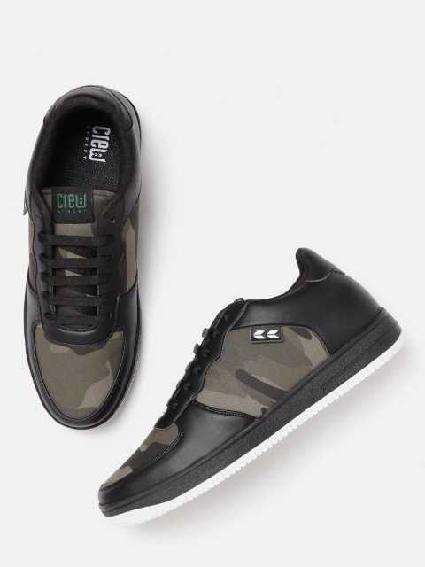 

Crew STREET Men Black & Olive Green Camouflage Print Sneakers