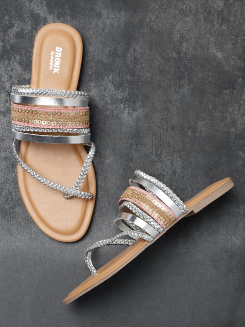 

Anouk Women Silver-Toned & Pink Embellished One Toe Flats