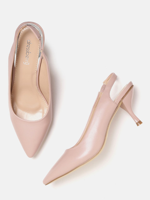 

DressBerry Women Pink Solid Pumps
