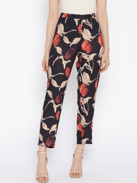 

NIZA Women Black & Orange Regular Fit Printed Cropped Trousers