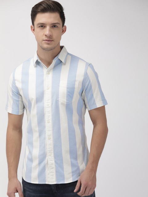 

Denizen From Levis Men White & Blue Regular Fit Striped Casual Shirt