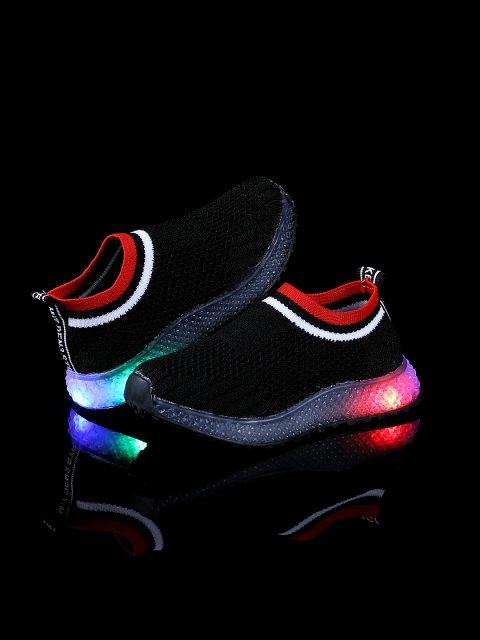 

Walktrendy Unisex Black Sneakers