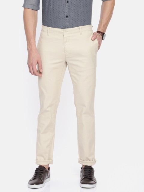 

Parx Men Beige Slim Tapered Fit Solid Chinos