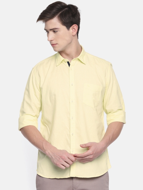 

Parx Men Yellow Slim Fit Solid Casual Shirt