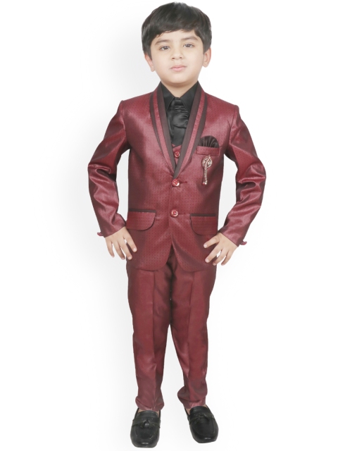 

SG YUVRAJ Boys Maroon Solid Suit