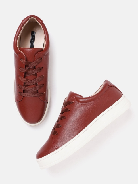 

Van Heusen Woman Maroon Solid Flatform Sneakers