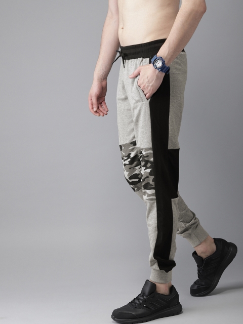 

Moda Rapido Men Grey & Black Printed Joggers