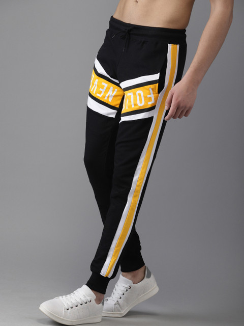 

Moda Rapido Men Black & Yellow Printed Joggers