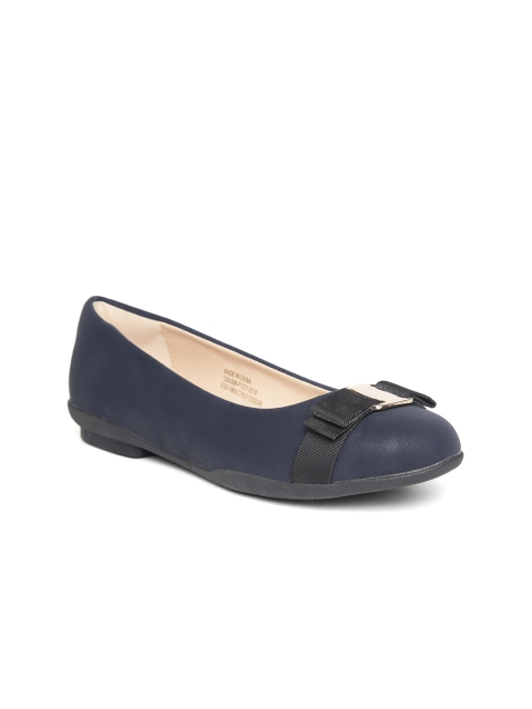 

Van Heusen Woman Navy Blue Solid Ballerinas