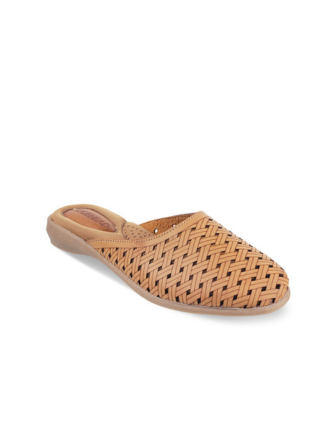 

SOLE HEAD Women Beige Textured Mules