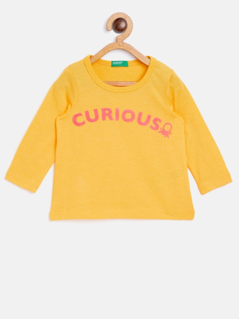 

United Colors of Benetton Girls Yellow Printed Round Neck T-shirt