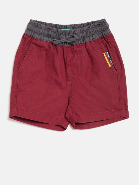 

United Colors of Benetton Boys Maroon Solid Regular Shorts