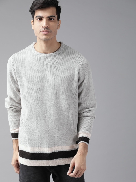 

Roadster Men Grey Melange & Black Solid Sweater