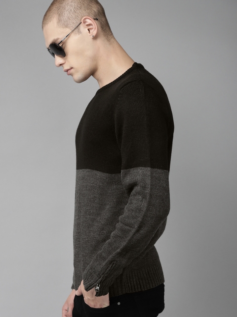 

Roadster Men Charcoal Grey Colourblocked Pullover Sweater