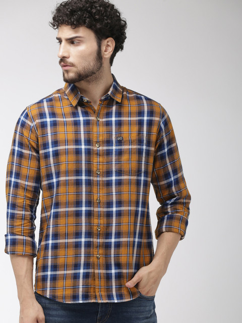 

The Indian Garage Co Men Khaki & Navy Blue Slim Fit Checked Casual Shirt