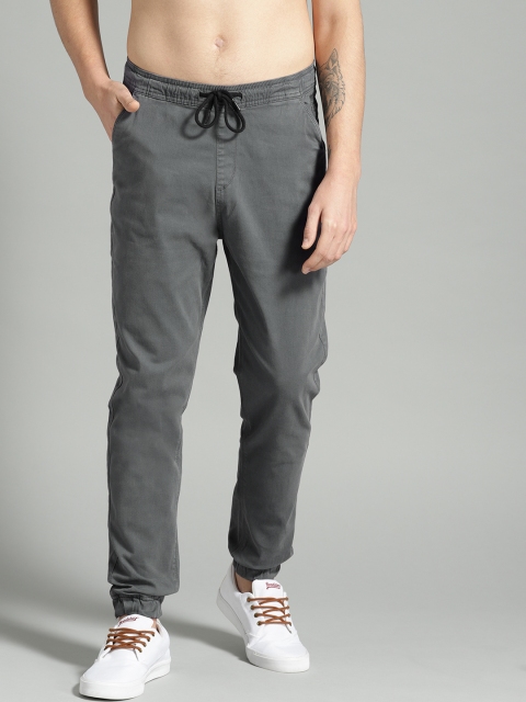 

Roadster Men Charcoal Grey Regular Fit Solid Joggers