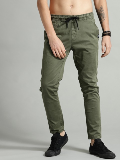 

Roadster Men Olive Green Slim Fit Solid Trousers