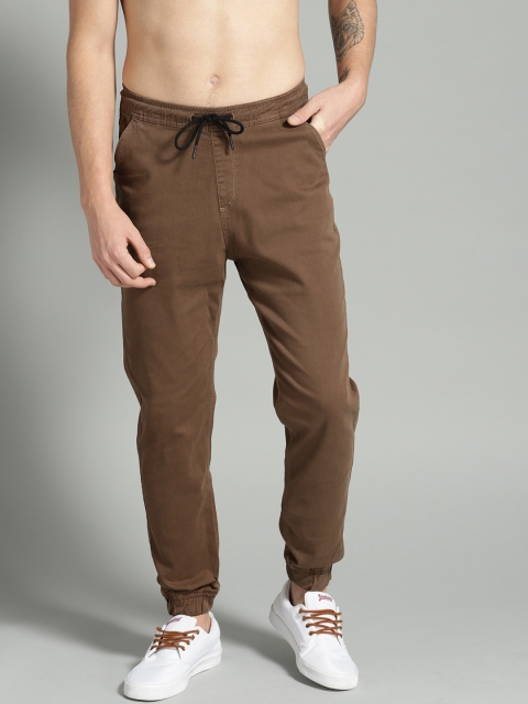 

Roadster Men Brown Regular Fit Solid Joggers