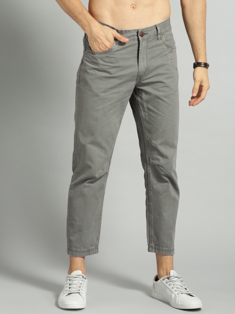 

Roadster Men Grey Slim Fit Solid Cropped Regular Trousers