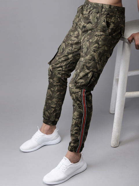 

Moda Rapido Men Olive Green Regular Fit Printed Cargos