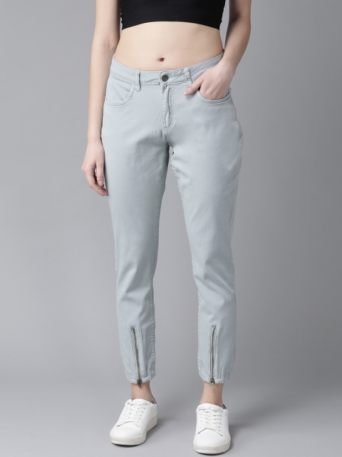 

Roadster Women Blue Regular Fit Mid-Rise Clean Look Stretchable Jeans