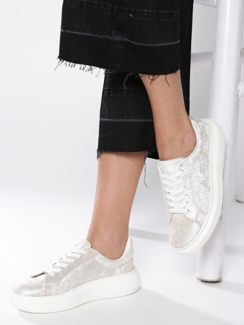 

CORSICA Women Gold-Toned & Off-White Shimmer Textured Sneakers