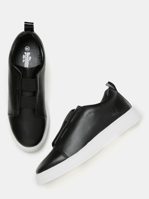 

The Roadster Lifestyle Co Women Black Slip-On Sneakers