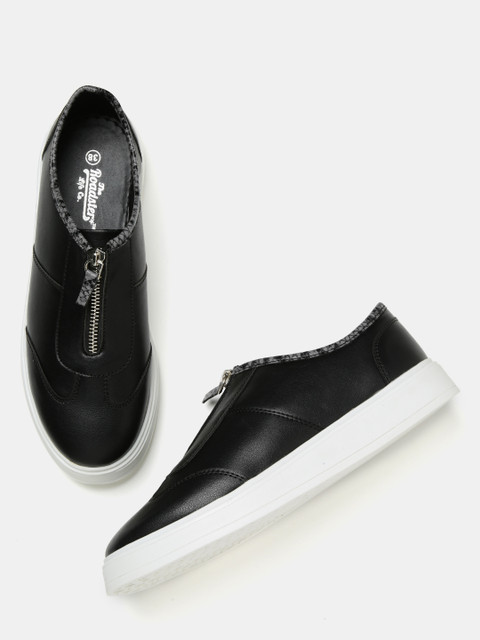 

The Roadster Lifestyle Co Women Black Sneakers
